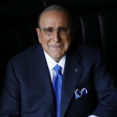 Clive Davis, mentor de Whitney Houston y Kelly Clarkson, sale del armario