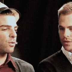 Chris Pine y Zachary Quinto ya son una meme